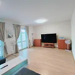 Modern & Cozy House With 3 Bed And Garden * Bratislava